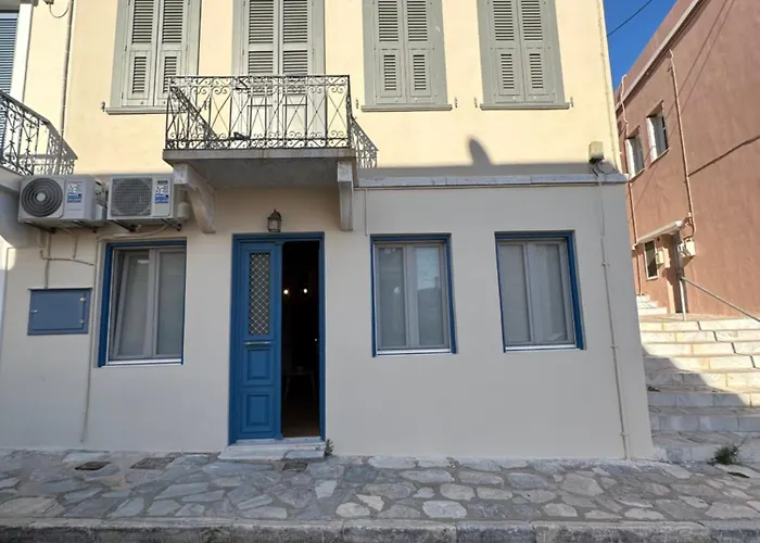 La Bella Pietra Feriehus Ermoupoli